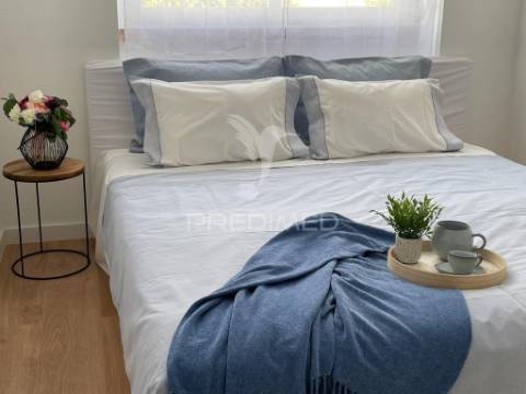 Apartamento t2 benfica, totalmente renovado, no centro de lisboa!