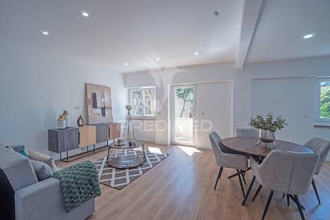 Apartamento t3 benfica na republica da bolívia em remodelação total