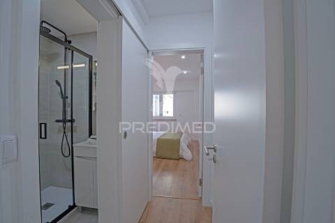 Apartamento t3 benfica na republica da bolívia em remodelação total