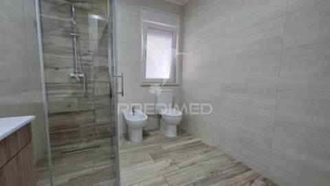 Apartamento t1 em santo andré, a 10 min de sines