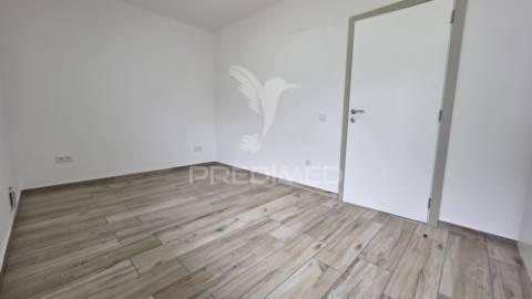 Apartamento t1 em santo andré, a 10 min de sines