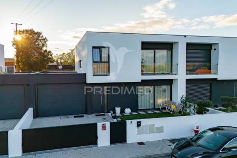 Moradia nova t3