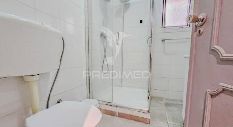 Apartamento t1 , avenida 25 de abril, portimão