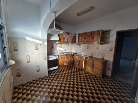 Apartamento t2 + 1