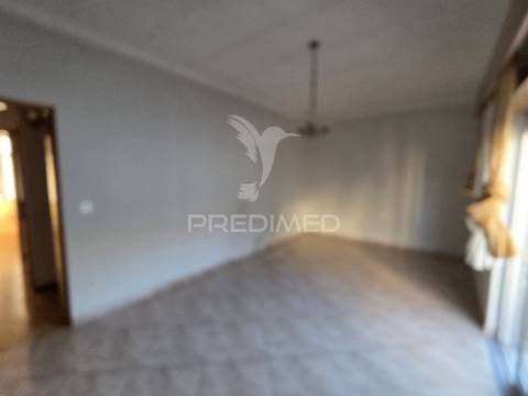 Apartamento t2 + 1