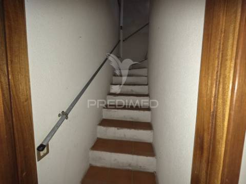Apartamento t2 + 1