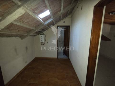 Apartamento t2 + 1