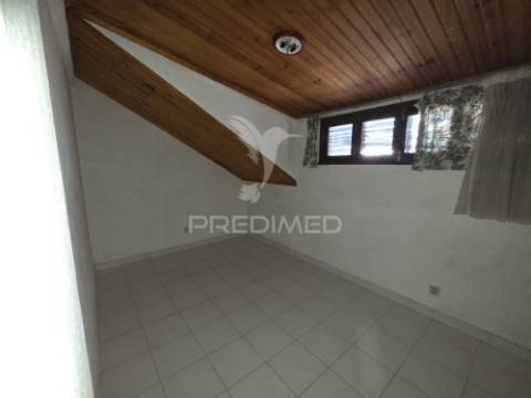 Apartamento t2 + 1
