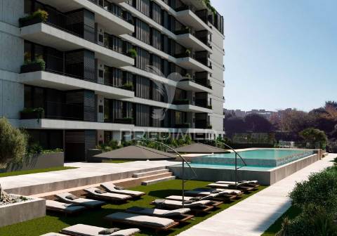 Apartamento t3 em ramalde, porto