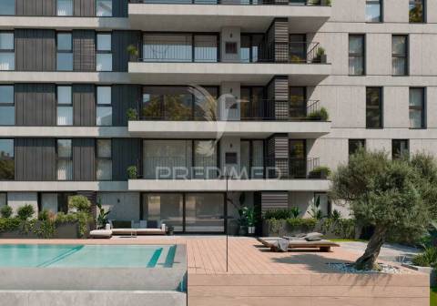 Apartamento t3 em ramalde, porto