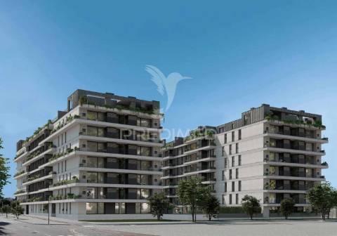 Apartamento t3 em ramalde, porto