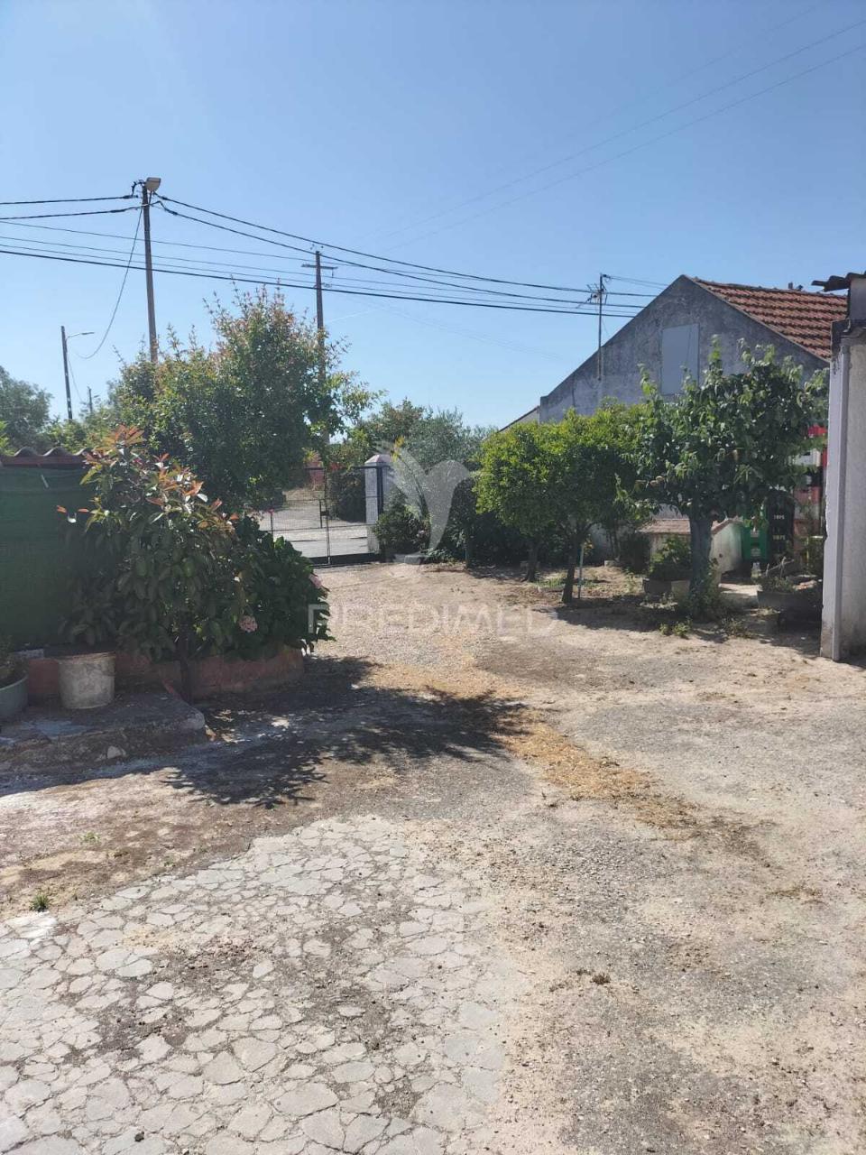 Quinta com 1203 m² - pegões, montijo