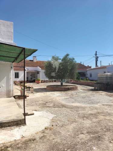 Quinta com 1203 m² - pegões, montijo