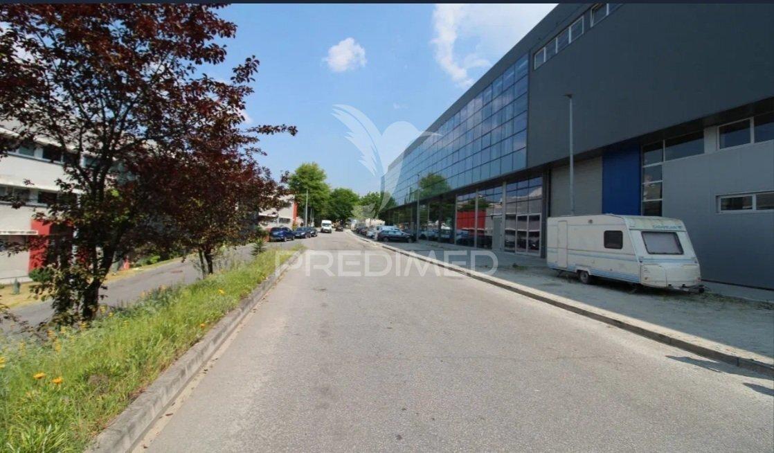 Pavilhão para arrendamento em azurém, guimarães - 470 m2