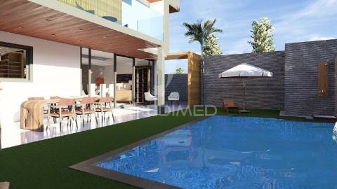 Moaradia isolada t4 c/ piscina - quinta anjo - palmela