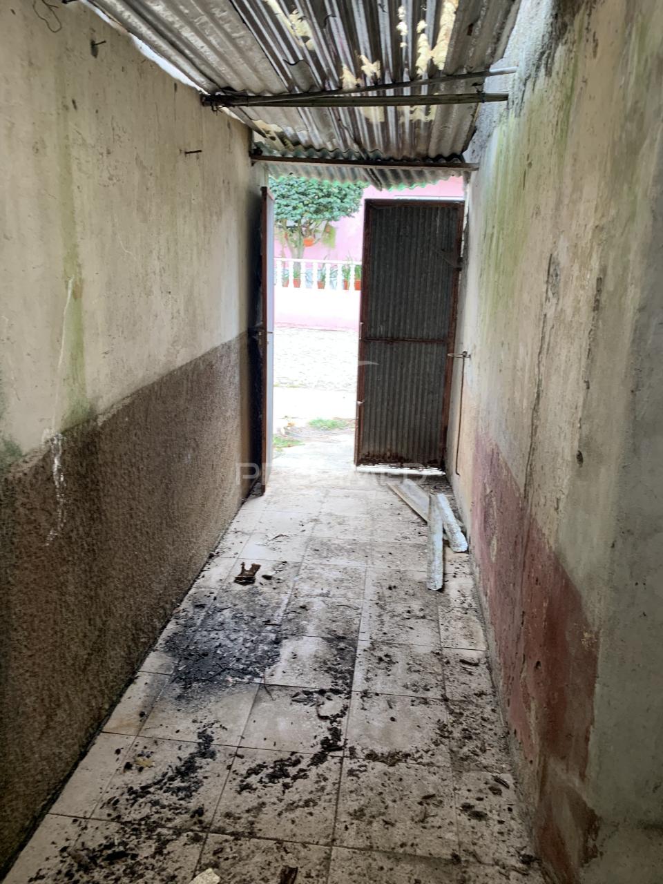 Casa antiga - recuperar ( outeiro maior )