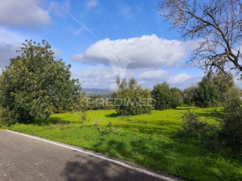Albufeira- terreno para construção com 6.440 m² com potencial para 12 moradias