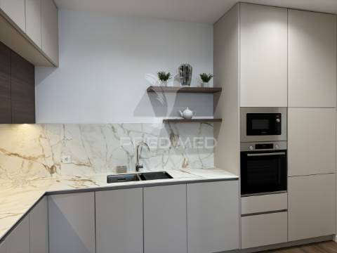 Apartamento t1, junto ao santuário de fátima