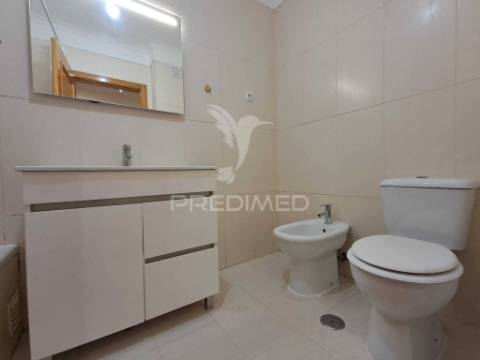 Apartamento t3 em serra das minas, rio de mouro, sintra