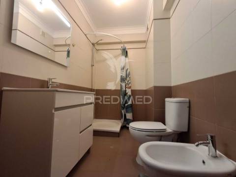 Apartamento t3 em serra das minas, rio de mouro, sintra