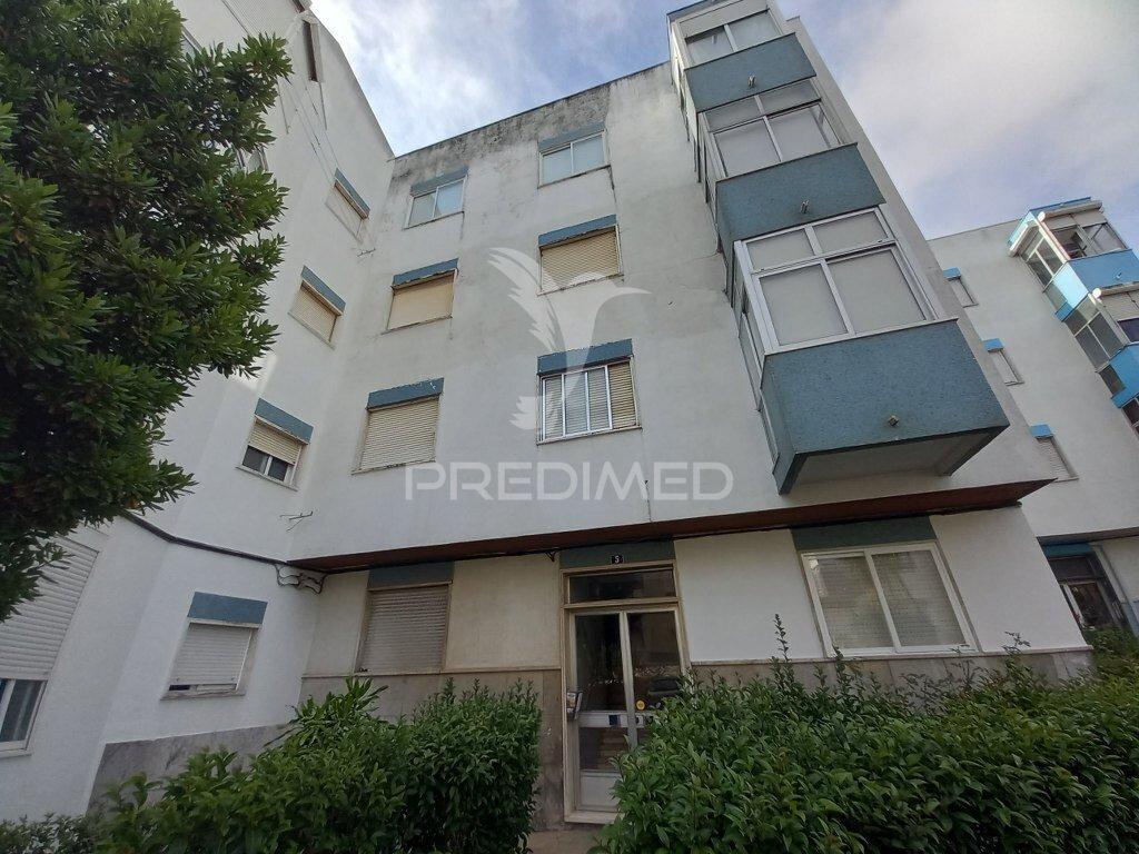 Apartamento t2 em póvoa de santo adrião