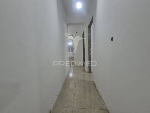 Apartamento t2 em póvoa de santo adrião