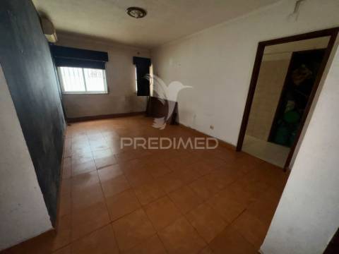 Reservado - t2 na quinta dos arcos – elvas | excelente oportunidade!