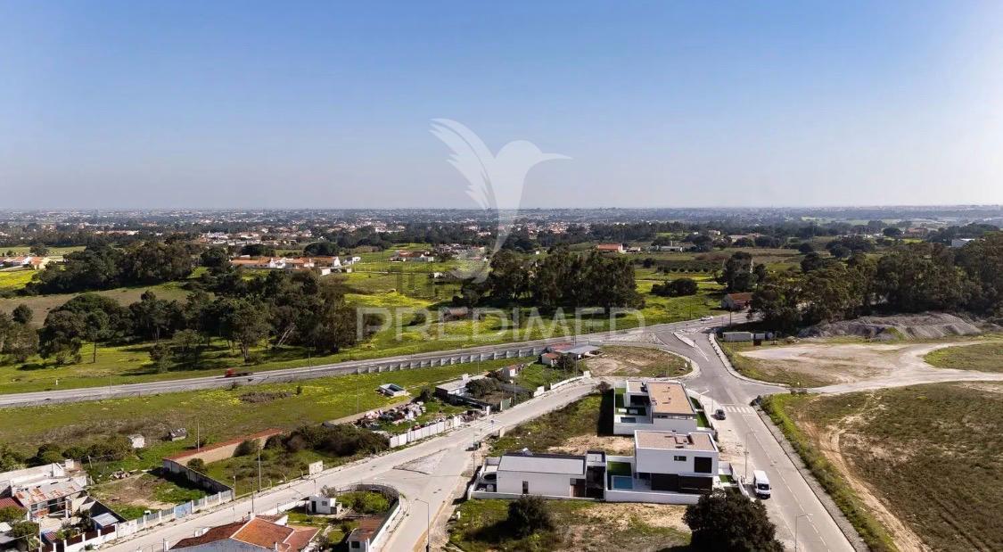 Lote terreno urbano para construção de moradia