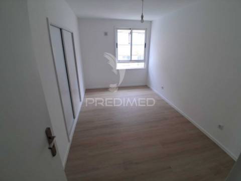 Apartamento t3 em baguim do monte