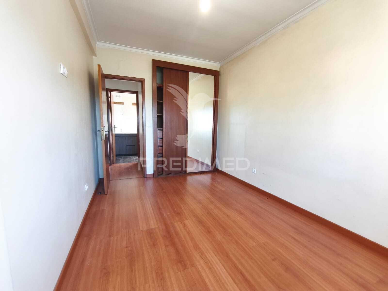 Apartameto t2 em queluz