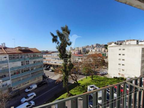 Apartameto t2 em queluz