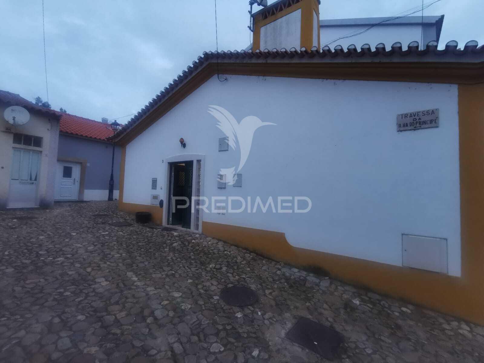 Moradia térrea t1