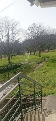 Moradia com quintal, a 12 kms de vila real