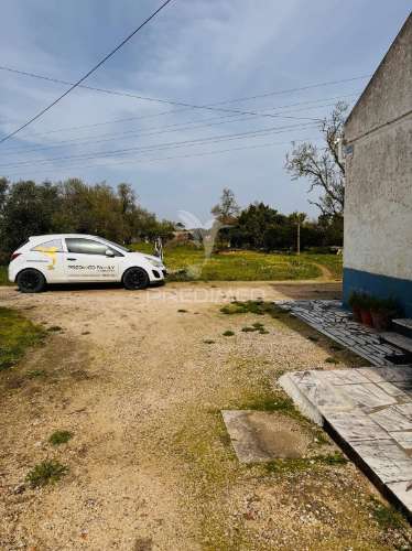 Moradia de campo na quinta do anjo – terreno com 4.520 m²