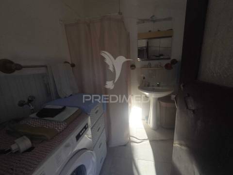 Moradia térrea com quintal – safara | 604 m² de terreno