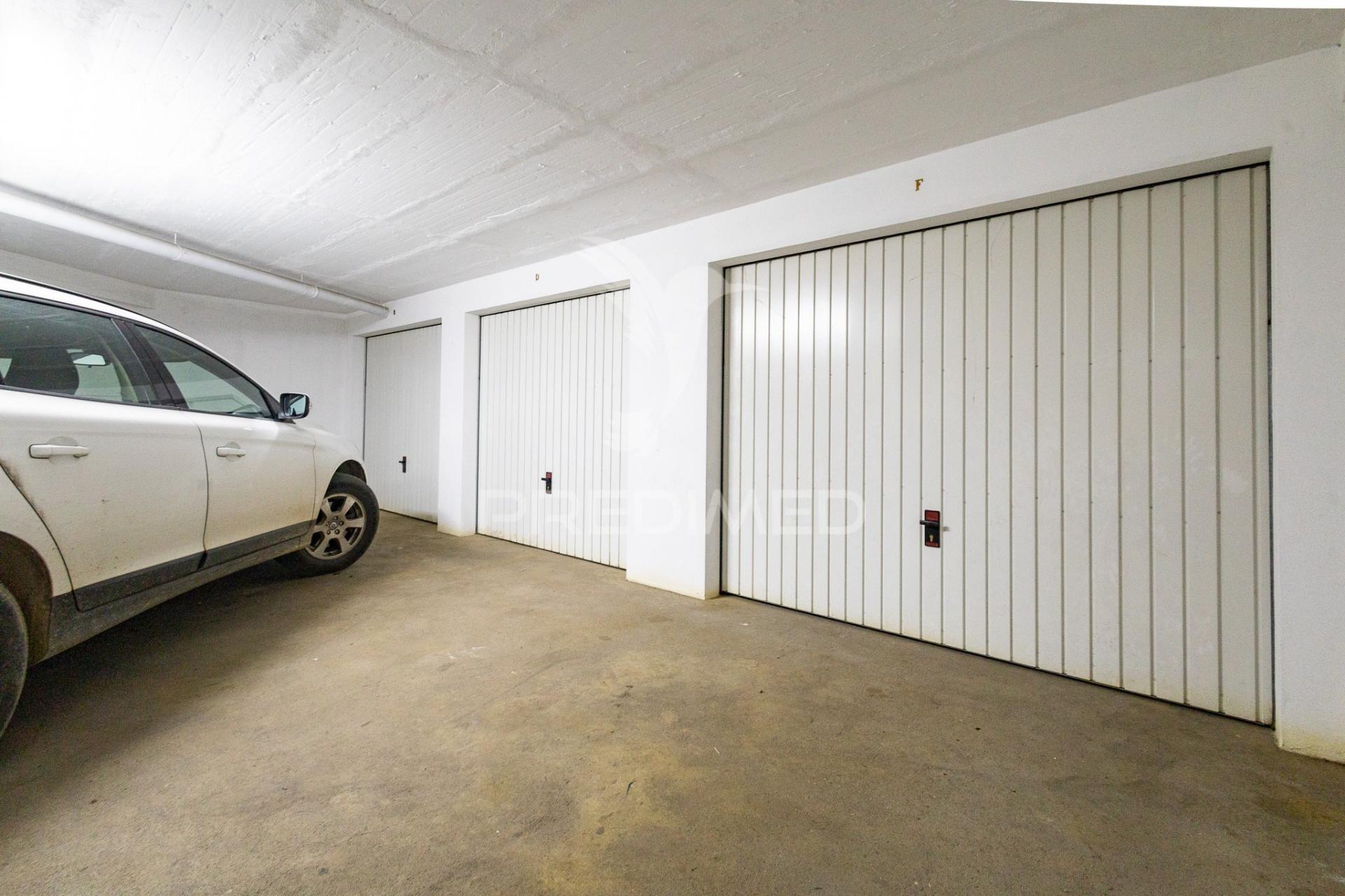 Bairro dos álamos - apartamento t3 com garagem