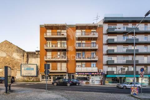Apartamento t3 alcobaça para comprar