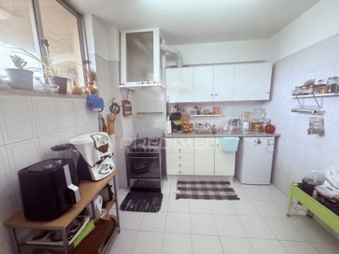 Apartamento t2 centro santarem - credito jovem.