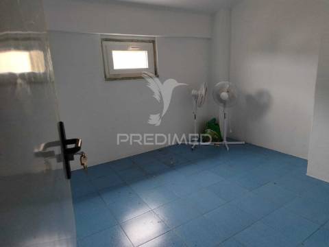 Apartamento t3 em serra das minas
