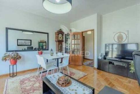 Vende-se apartamento t2 boavista remodelado