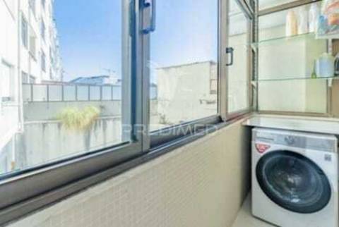 Vende-se apartamento t2 boavista remodelado