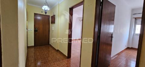 Apartamento t3 samora correia