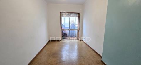 Apartamento t3 samora correia