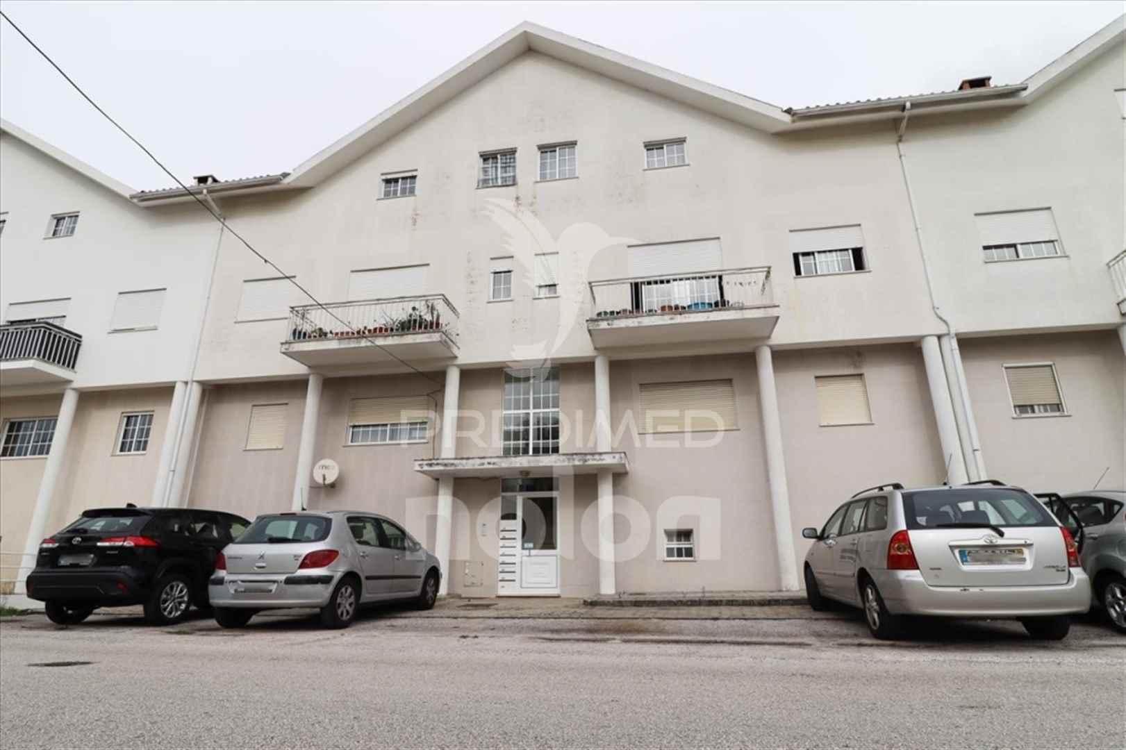 Apartamento t1 espaçoso em aradas – perto do centro de aveiro