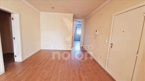 Apartamento t1 espaçoso em aradas – perto do centro de aveiro