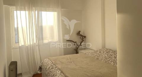 Penthouse t3 com vista espetacular para a cidade e rio, carnaxide, lisboa