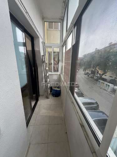 Apartamento t2 remodelado | 1º andar | alto do seixalinho - barreiro