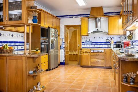 Moradia porto de mós para comprar