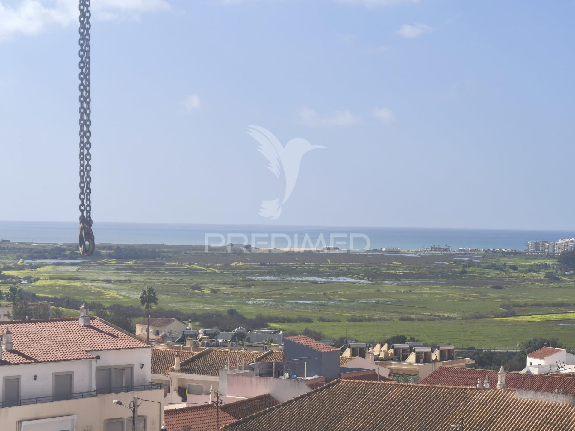 Apartamento t3 em pêra