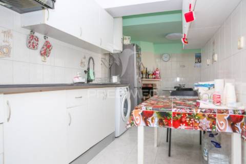 Apartamento t3 em camarate